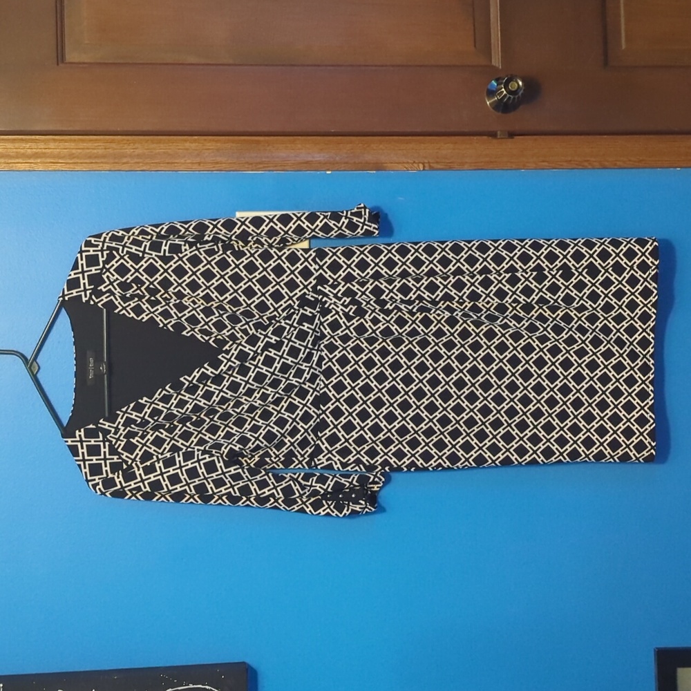 Mock wrap dress with boxy pattern
